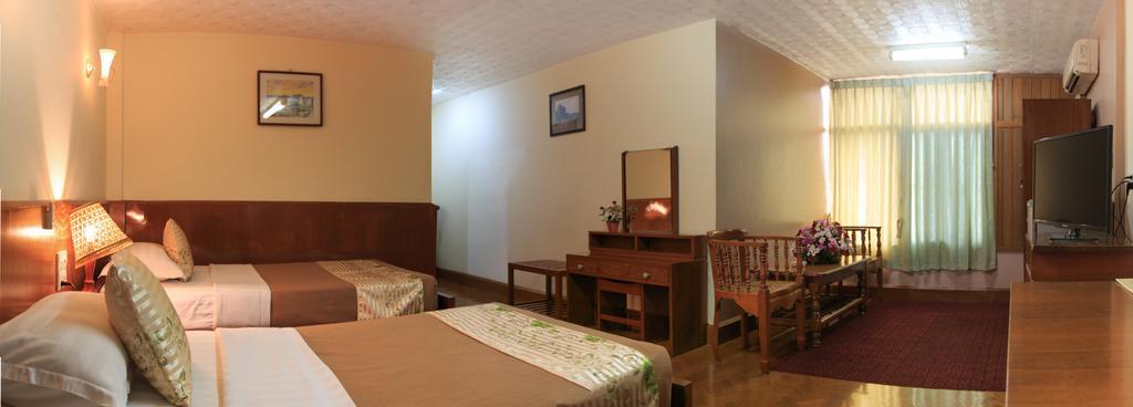Nadi Myanmar Hotel Mandalay Esterno foto
