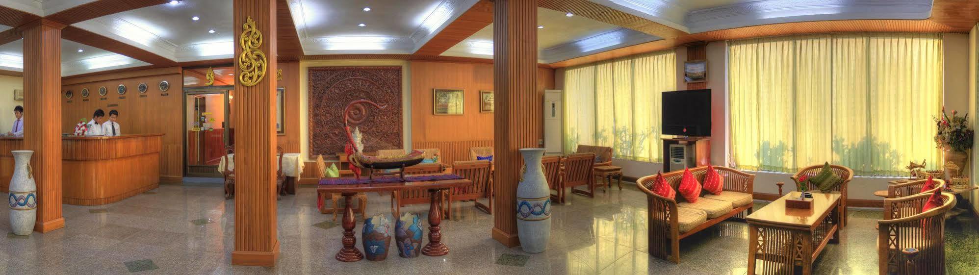 Nadi Myanmar Hotel Mandalay Esterno foto