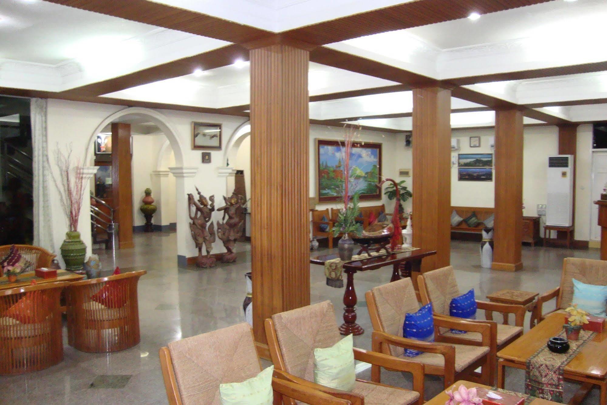Nadi Myanmar Hotel Mandalay Esterno foto